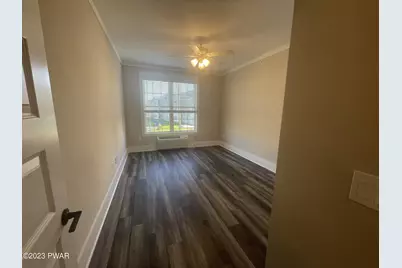 180 Paddlers Point #105 Drive, Matamoras, PA 18336 - Photo 6