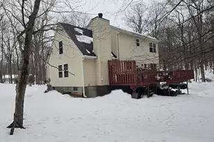 214 Primrose Ln, Milford, PA 18337 - Photo 6
