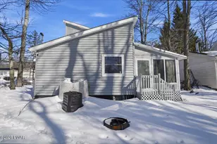 6433 Marvin Gardens Dr, Tobyhanna, PA 18466 - Photo 42