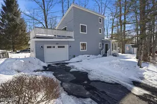 6433 Marvin Gardens Dr, Tobyhanna, PA 18466 - Photo 6