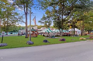 149 Commanche Dr, Shohola, PA 18458 - Photo 40