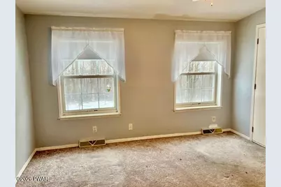 128 Laurel Hill Est, Honesdale, PA 18431 - Photo 18