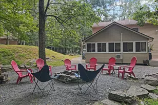 5 Pumphouse Rd, Lakeville, PA 18438 - Photo 2