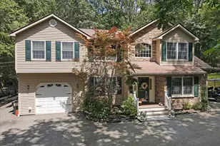 5 Pumphouse Rd, Lakeville, PA 18438 - Photo 6