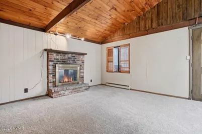 1025 Wallenpaupack Drive, Lake Ariel, PA 18436 - Photo 14