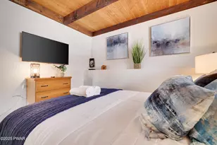 2894 S Fairway Dr, Lake Ariel, PA 18436 - Photo 36