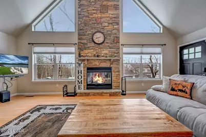 127 Robin Way, Lackawaxen, PA 18435 - Photo 8