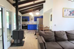 124 Hickory Dr, Hawley, PA 18428 - Photo 14