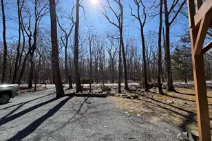 107 Village Ln, Lords Valley, PA 18428 - Photo 24