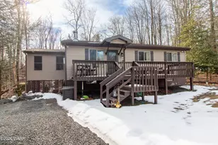 12 Capricorn Cir, Lake Ariel, PA 18436 - Photo 1