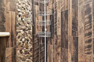 111 Westbrook Ct, Tafton, PA 18464 - Photo 30