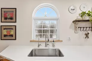 421 Shehawken Rd, Preston Park, PA 18455 - Photo 12