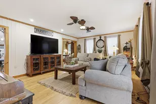 421 Shehawken Rd, Preston Park, PA 18455 - Photo 24