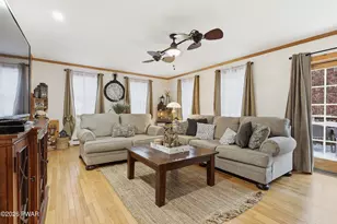 421 Shehawken Rd, Preston Park, PA 18455 - Photo 26