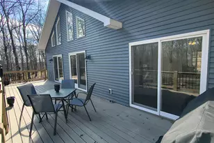 192 Lower Lakeview Dr, Hawley, PA 18428 - Photo 32