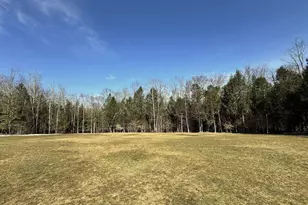 143 Robbs Rd, Damascus, PA 18415 - Photo 2