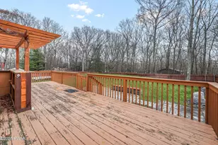 181 Sunrise Dr, Milford, PA 18337 - Photo 14