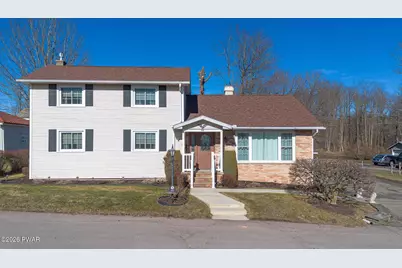 44 McCabe Avenue, Carbondale, PA 18407 - Photo 2