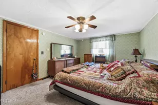 44 McCabe Ave, Carbondale, PA 18407 - Photo 12