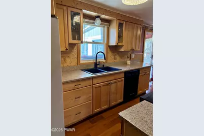 2193 Spring Drive, Bushkill, PA 18324 - Photo 16