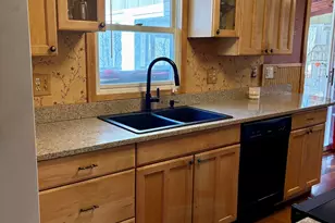 2193 Spring Dr, Bushkill, PA 18324 - Photo 16