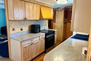 2193 Spring Dr, Bushkill, PA 18324 - Photo 14