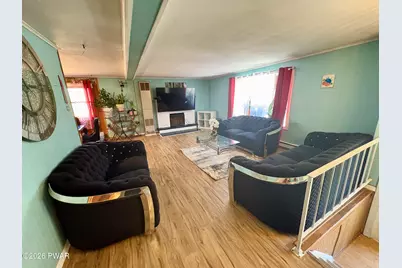 2193 Spring Drive, Bushkill, PA 18324 - Photo 6