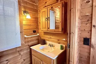 130 Canterbrook Dr, Hawley, PA 18428 - Photo 12