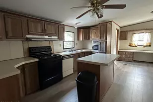 7 Sky View Dr, Lake Ariel, PA 18436 - Photo 16