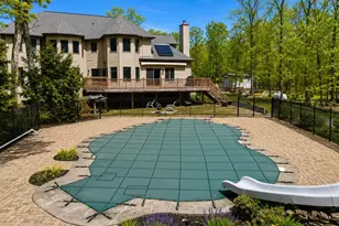1085 Dewberry Dr, Hawley, PA 18428 - Photo 4