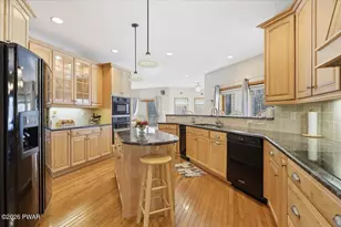 1085 Dewberry Dr, Hawley, PA 18428 - Photo 14