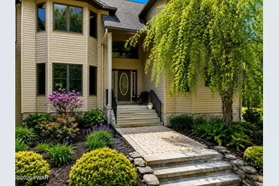1085 Dewberry Drive, Hawley, PA 18428 - Photo 2