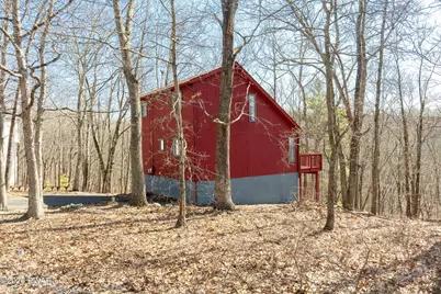 5231 Woodbridge Drive E, Bushkill, PA 18324 - Photo 16