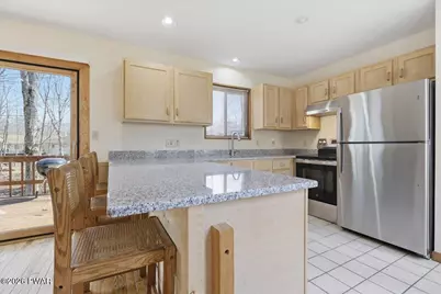 2722 Pebble Court, Lake Ariel, PA 18436 - Photo 16