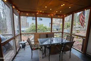 2 Roamingwood Rd, Lake Ariel, PA 18436 - Photo 4