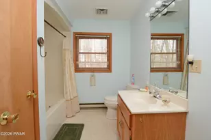 104 Hickory Ln, Greentown, PA 18426 - Photo 22