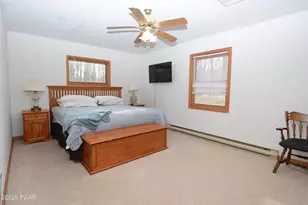 104 Hickory Ln, Greentown, PA 18426 - Photo 16