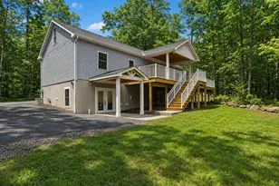 9 Avoy Pl, Lake Ariel, PA 18436 - Photo 4