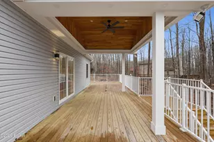 9 Avoy Pl, Lake Ariel, PA 18436 - Photo 12