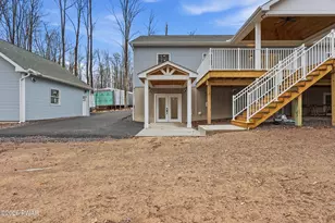 9 Avoy Pl, Lake Ariel, PA 18436 - Photo 8