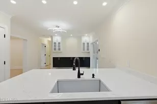 9 Avoy Pl, Lake Ariel, PA 18436 - Photo 12