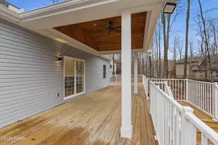 9 Avoy Pl, Lake Ariel, PA 18436 - Photo 60