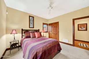 2 Knollwood Rd, Lakeville, PA 18436 - Photo 16