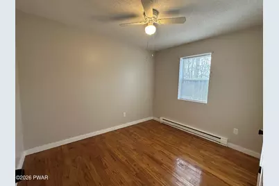 2116 Spring, Bushkill, PA 18324 - Photo 10