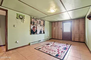 140 Timber Ridge Cir, Greentown, PA 18426 - Photo 40