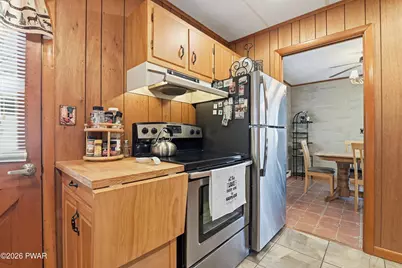 140 Timber Ridge Circle, Greentown, PA 18426 - Photo 16