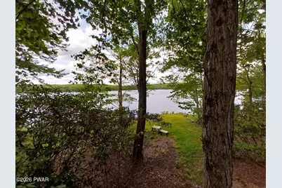 221 W Shore Drive, Hawley, PA 18428 - Photo 12