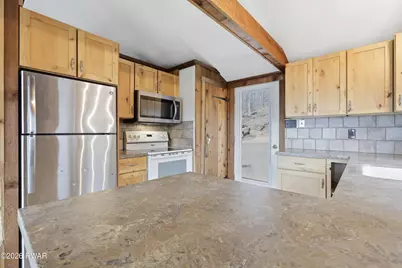 221 W Shore Drive, Hawley, PA 18428 - Photo 22