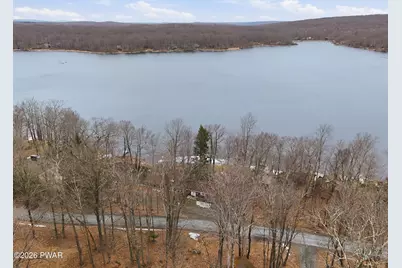 221 W Shore Drive, Hawley, PA 18428 - Photo 16