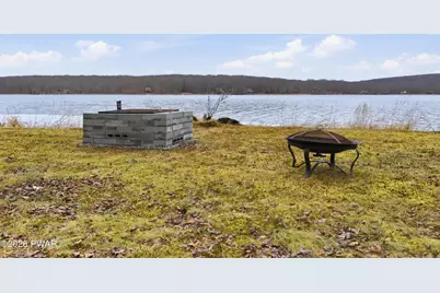 221 W Shore Drive, Hawley, PA 18428 - Photo 10